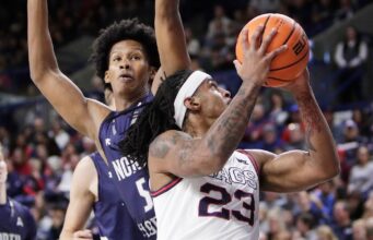 Nº 11, Gonzaga supera o norte da Flórida sem o artilheiro Graham Ike