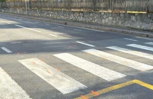 Laives, mulher atropelada na faixa de pedestres: diversas fraturas – Notícias