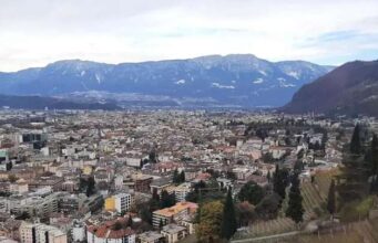 Moradia gratuita para migrantes, Conselheiro Pamer contra Sven Knoll: “Apenas falsidades” – Notícias