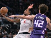 Os Clippers registram sua maior margem de vitória da temporada contra os Kings