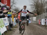 ‘Procuramos outro nome de estrela para o nosso ciclocross’ – Por que o Gullegem Superprestige está tentando fazer com que Tadej Pogačar corra na Bélgica?