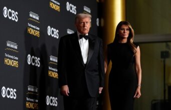 Trump recebe o Kennedy Center Honors para homenagear Stallone, Kiss, Gaynor e outros