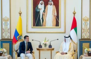 Saud bin Saqr discute com o Presidente do Equador o desenvolvimento de relações amistosas e de cooperação