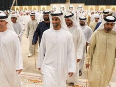 Khalid bin Saud e os xeques comparecem aos casamentos de Al Habsi e Al Shehhi