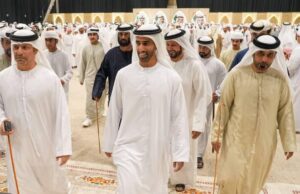 Khalid bin Saud e os xeques comparecem aos casamentos de Al Habsi e Al Shehhi