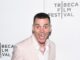 Steve-O lista sua mansão em Hollywood enquanto se prepara para fugir da Califórnia para o estado vermelho, onde pagará impostos mais baixos