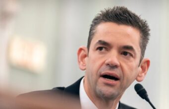 Isaacman foi aprovado para liderar a NASA após uma confirmação de montanha-russa