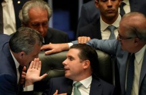 Câmara dos Deputados do Brasil aprova projeto de lei para comutar sentença de Bolsonaro | Notícias de Jair Bolsonaro
