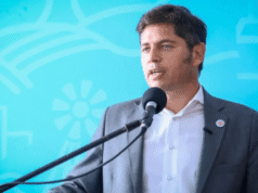 Axel Kisilov insistirá na reeleição ilimitada em Buenos Aires para prefeitos e vereadores.