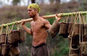 Jogadores que retornam, celebridades Cameos e Mike White