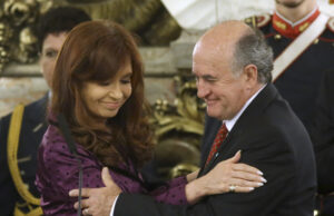 Oscar Parrilli criticou Bolrich e lembrou-lhe seu passado no papel de “Carolina Serrano”. Política do Intransigente