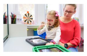 Este método fácil ajuda crianças com autismo a contar ótimas histórias