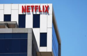 O CEO da Netflix chama o acordo da Warner Bros. de uma ‘vitória para a indústria do entretenimento’