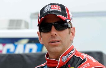 NTSB divulga novas fotos e vídeos do acidente fatal de avião de Greg Biffle