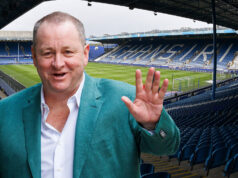 A corrida de aquisição de três cavalos para Sheffield Wednesday é revelada quando Mike Ashley enfrenta o bilionário americano e dono de clube escocês