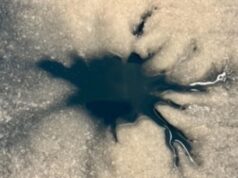 Uma cicatriz semelhante a uma aranha assombra a lua de Júpiter, Europa – os cientistas se perguntam por quê