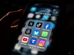 A proibição das redes sociais na Austrália realmente manterá os adolescentes seguros online?