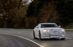 Primeira viagem do Jaguar Type 00 EV: parece estranho, mas é muito rápido