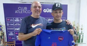 Versões cruzadas entre Gomes e San Martín de Tucumán para o futuro de Benítez: a direção garante que ele jogará pelo Gaúcho.