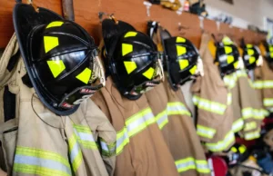 Equipamentos projetados para proteger bombeiros podem conter perigos ocultos