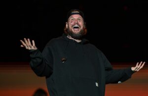 Jelly Roll pede perdão para recuperar os direitos de caça após sentença de prisão anterior