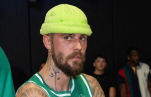 Justin Bieber ameaça Apple por interromper música ditada no iPhone