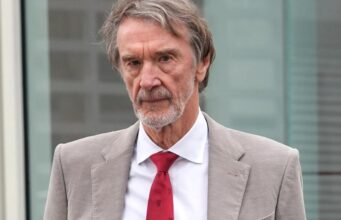 O bilionário Sir Jim Ratcliffe chama o imposto Net Zero do Reino Unido de ‘o imposto mais estúpido do mundo’