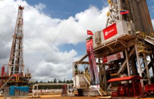 Possível ataque dos EUA: Venezuela pede ao setor petrolífero que permaneça ‘em alerta’