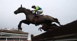 Apostador recebe ganhos 16 ANOS após o término da corrida quando encontra o boletim de apostas enquanto lavava roupa