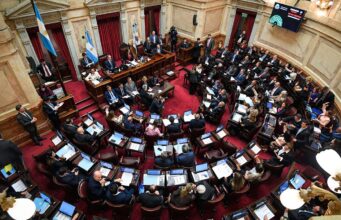 Após a aprovação do orçamento de 2026, como a agenda reformista de Xavier Miley continuará no Congresso