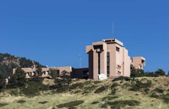 A administração Trump planeja desmantelar um importante centro de pesquisa climática e meteorológica