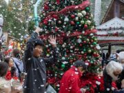 A mostra de arte rebelde de Orange County envolve o Papai Noel