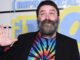 Mick Foley deixou a WWE por causa de seu relacionamento com Trump