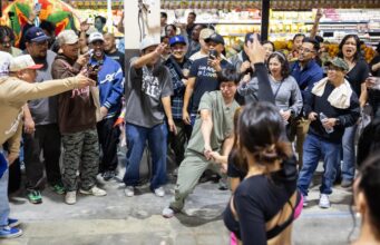 O mais recente local de festa viral de Los Angeles é… Seafood City. Sim, você leu certo
