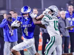 Santa Margarita vence o campeonato de futebol da Divisão Aberta para o técnico do primeiro ano, Carson Palmer