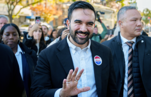 O prefeito eleito de Nova York, Mamdani, enfrenta pressão para reprimir os cigarros eletrônicos chineses ilegais.