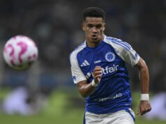Borussia Dortmund está pronto para contratar o zagueiro brasileiro