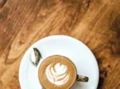 O que acontece com seu corpo quando você toma café com o estômago vazio?