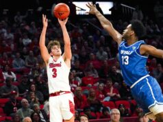 O número 24 de Miami (Ohio) enfrenta UMASS, fazendo arremessos de embreagem para permanecer perfeito