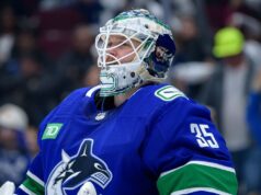 O goleiro do Canucks, Thatcher Demko, está ausente pelo resto da temporada