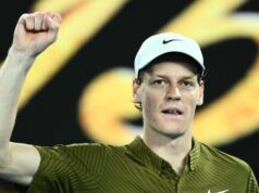 Senor esmaga o americano para continuar o ataque abertamente