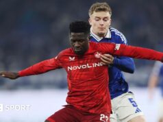 Transferência de Aberdeen: Afiz Ermo chega do Kaiserslautern