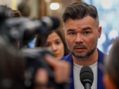 “Quero que as pessoas pressionem pela aprovação da reavaliação das pensões”