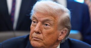 O senador Wyden responde a Trump chamando os esquiadores olímpicos do Oregon de “sexistas” ‘O verdadeiro perdedor’