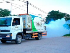 O município iniciou uma operação de fumigação em grande escala na zona sul da cidade
