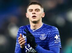Everton corre para assinar upgrade ‘inacreditável’ de £ 20 milhões em Mykolenko