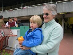 Restos mortais previamente identificados como sendo de uma mulher desaparecida de West Linn, de 81 anos, encontrados