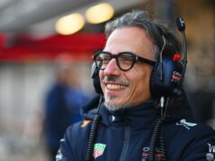 Horner merece crédito, mas a formação em engenharia de Mackie é uma vantagem na F1