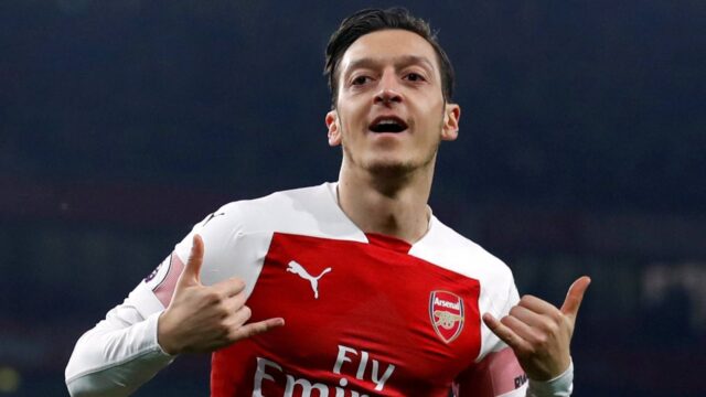mesut-ozil-arsenal.jpg