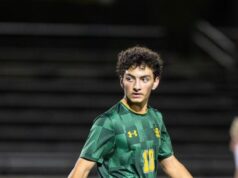 A seleção masculina de futebol do Moorpark mostra sua superioridade defensiva